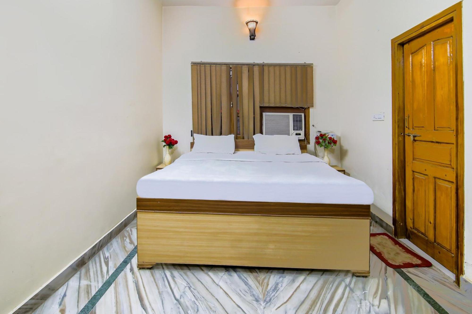 Collection O 81098 Hotel Royal Panjab Bijnaur Exterior photo