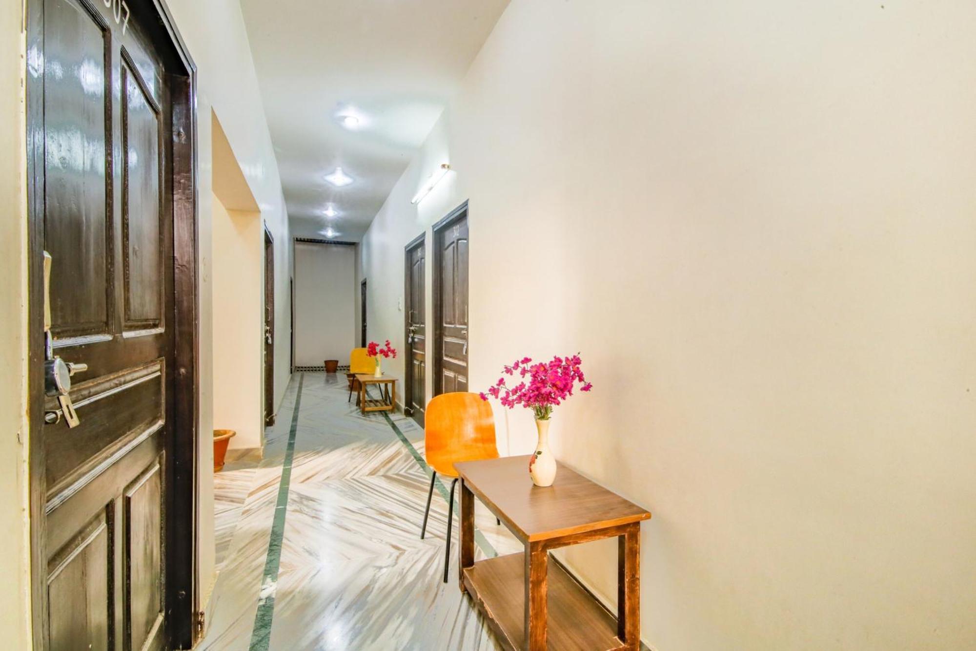Collection O 81098 Hotel Royal Panjab Bijnaur Exterior photo